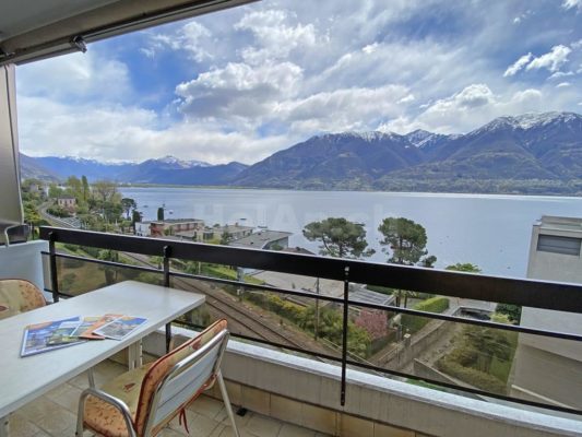 HolAp - Ferienwohnungen, Ferienhäuser im Tessin, Ascona, Locarno, Minusio, Orselina, Brione S.Minusio, Valle Maggia,  Valle Verzasca, Gambarogno - H6600-9_balcone
