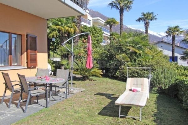 HolAp - Ferienwohnungen, Ferienhäuser im Tessin, > Ascona, Locarno, Minusio, Orselina, Brione S.Minusio, Valle Maggia,  > Valle Verzasca, Gambarogno - H6605-460_giardino