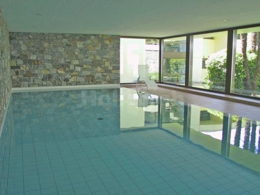 HolAp - Ferienwohnungen, Ferienhäuser im Tessin, Ascona, Locarno, Minusio, Orselina, Brione S.Minusio, Valle Maggia, Valle Verzasca, Gambarogno - H6612-325_piscina1.jpg