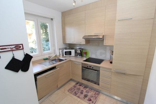HolAp - Ferienwohnungen, Ferienhäuser im Tessin, Ascona, Locarno, Minusio, Orselina, Brione S.Minusio, Valle Maggia, Valle Verzasca, Gambarogno -  - H6612-441_cucina