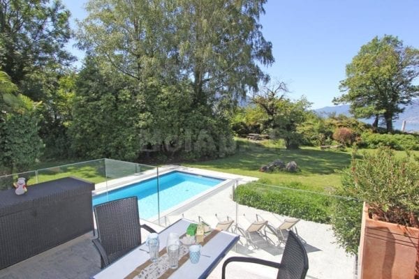 HolAp - Ferienwohnungen, Ferienhäuser im Tessin, Ascona, Locarno, Minusio, Orselina, Brione S.Minusio, Valle Maggia, Valle Verzasca, Gambarogno - H6645-134_piscina1.jpg