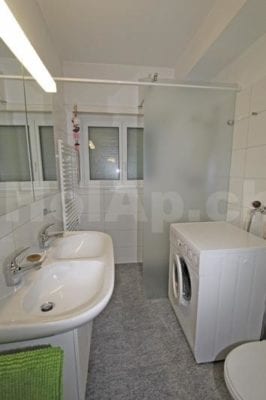 HolAp - Ferienwohnungen, Ferienhäuser im Tessin, Ascona, Locarno, Minusio, Orselina, Brione S.Minusio, Valle Maggia, Valle Verzasca, Gambarogno -  - H6648-438_bagno