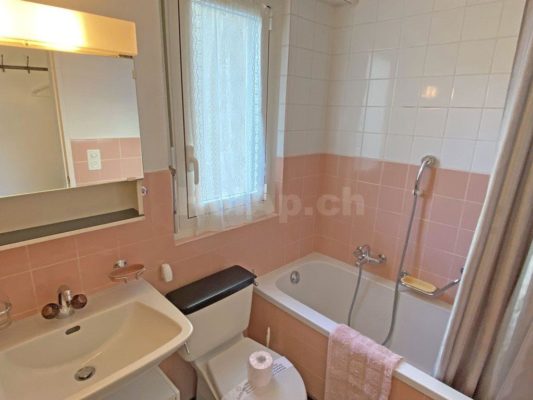 H6648 79_bagno