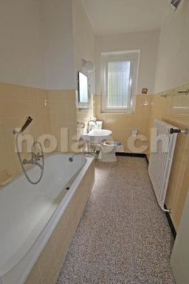 HolAp - Ferienwohnungen, Ferienhäuser im Tessin, Ascona, Locarno, Minusio, Orselina, Brione S.Minusio, Valle Maggia, Valle Verzasca, Gambarogno - 6605H174-518_x-web-bagno-1.jpg
