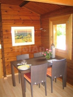 HolAp - Ferienwohnungen, Ferienhäuser im Tessin, Ascona, Locarno, Minusio, Orselina, Brione S.Minusio, Valle Maggia, Valle Verzasca, Gambarogno - H6533-216_6533H216_pranzo.jpg