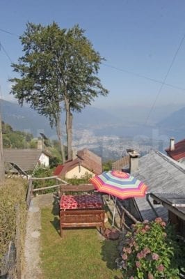 HolAp - Ferienwohnungen, Ferienhäuser im Tessin, Ascona, Locarno, Minusio, Orselina, Brione S.Minusio, Valle Maggia, Valle Verzasca, Gambarogno - 6622R11 - 6622R111_esterno_sopra