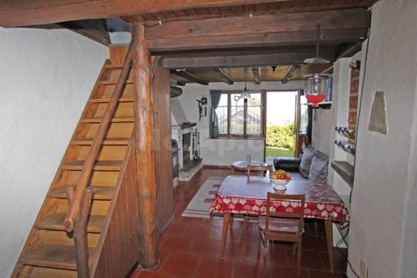 HolAp - Ferienwohnungen, Ferienhäuser im Tessin, Ascona, Locarno, Minusio, Orselina, Brione S.Minusio, Valle Maggia, Valle Verzasca, Gambarogno - 6622R11 - 6622R111_soggiorno_scala
