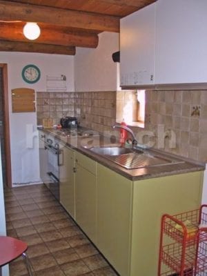 HolAp - Ferienwohnungen, Ferienhäuser im Tessin, Ascona, Locarno, Minusio, Orselina, Brione S.Minusio, Valle Maggia, Valle Verzasca, Gambarogno - 6596R196-935_6596R195_cucina-1.jpg