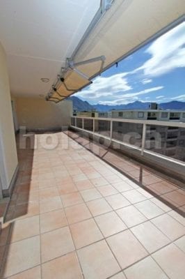 HolAp - Ferienwohnungen, Ferienhäuser im Tessin, Ascona, Locarno, Minusio, Orselina, Brione S.Minusio, Valle Maggia, Valle Verzasca, Gambarogno - 6648W198-969_6648W198_terrazza3.jpg