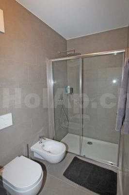 HolAp - Ferienwohnungen, Ferienhäuser im Tessin, Ascona, Locarno, Minusio, Orselina, Brione S.Minusio, Valle Maggia, Valle Verzasca, Gambarogno - 6612W219 - H6612-439_doccia